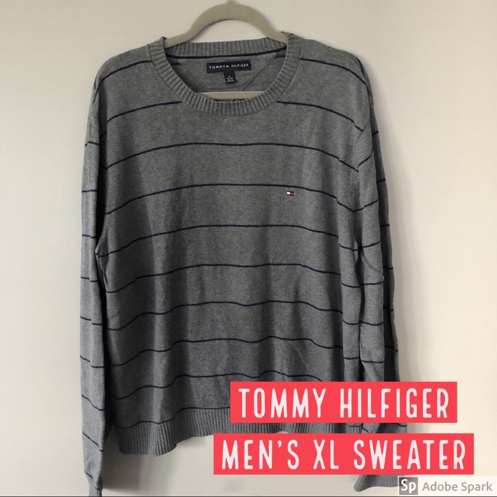 Tommy Hilfiger Men’s Sweater size XL.
